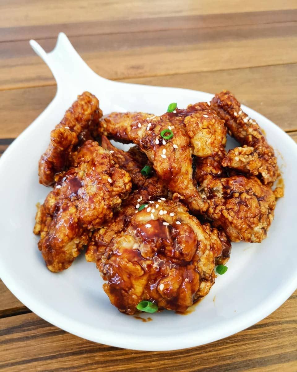 Editor's Picks 10 Seriously Addicting Korean Fried Chicken To Fall In